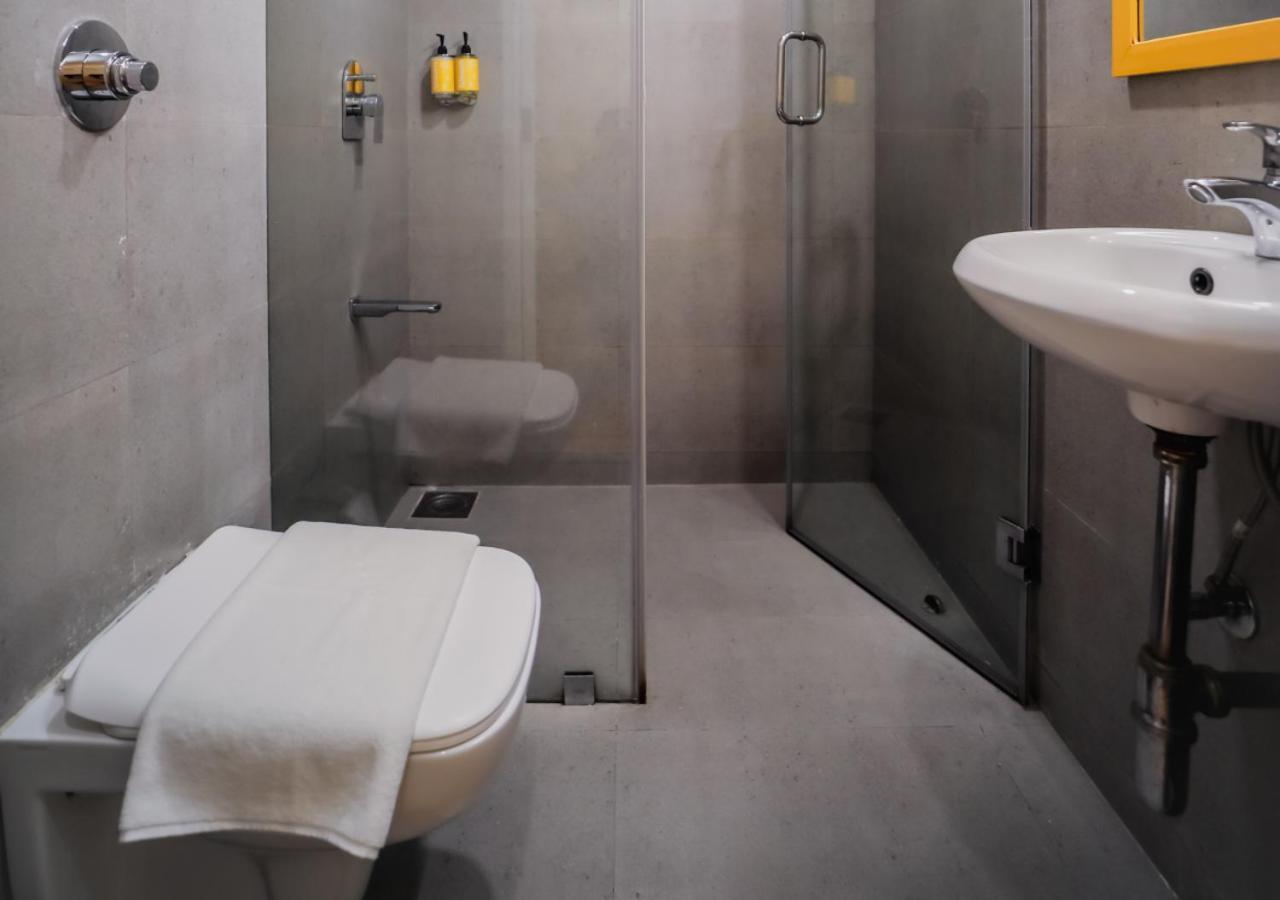 Bloom Hotel - Worli South Mumbai Eksteriør bilde